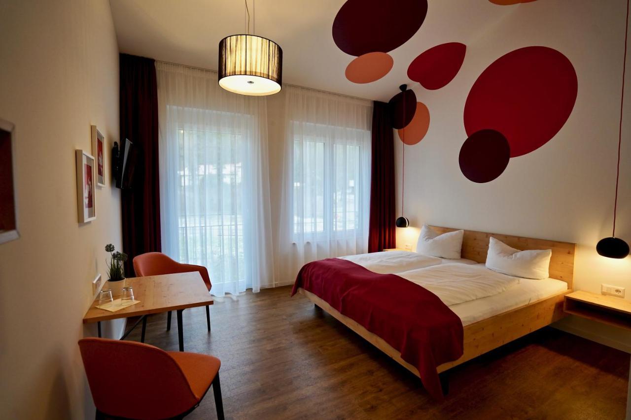 Busses Guesthouse Friburgo de Brisgovia Exterior foto